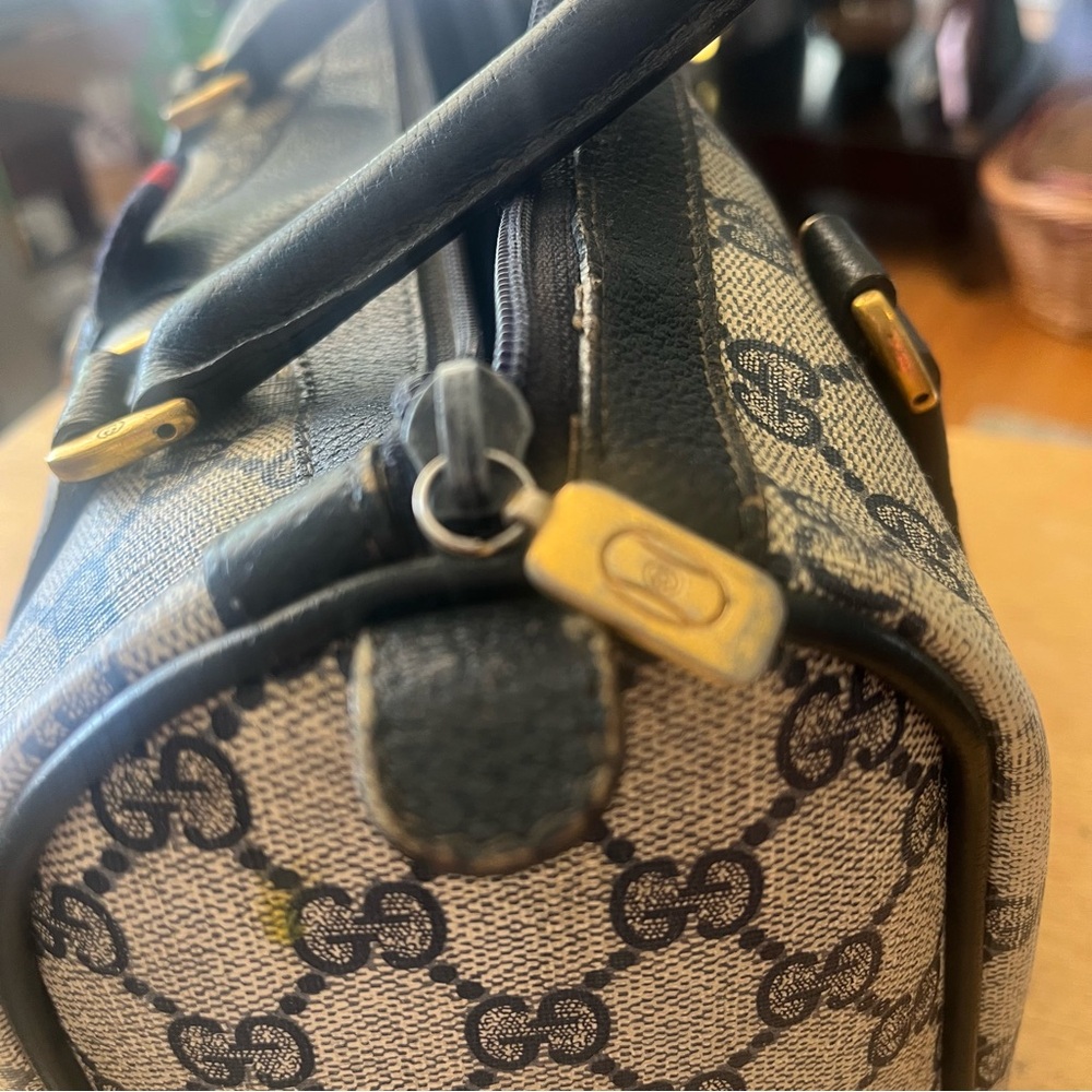 PRICE DROP!!! Authentic Vintage Gucci Boston Bag - Picture 11 of 12